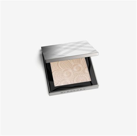 burberry highlighter in nude gold|Fresh Glow Highlighter – Nude Gold No.02 in NUDE .